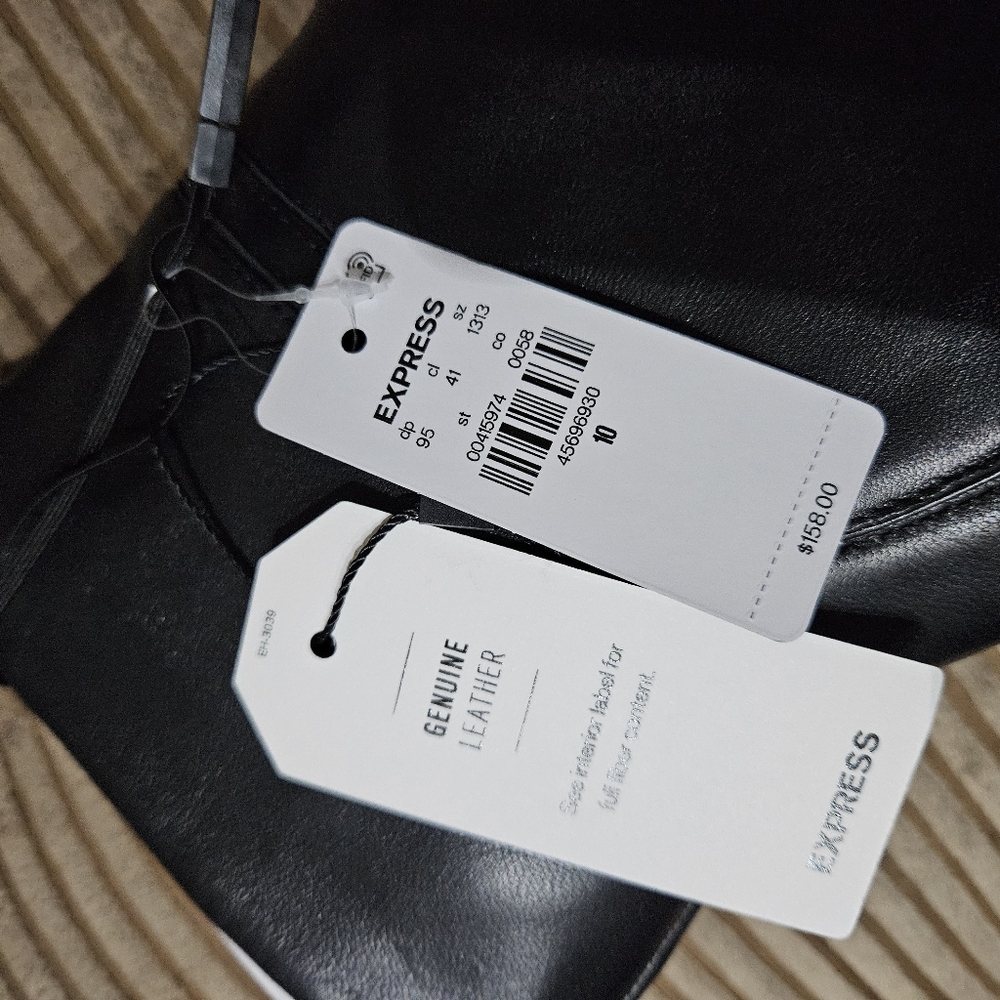 Express Booties size 10 - Picture 5 of 11